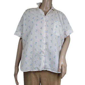 Carriage Court Floral Striped Button Down Shirt